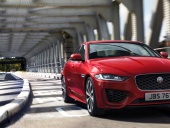 Jaguar XE 2019: made to stand out in the crowd