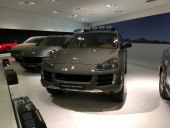 Музеят Porsche - място за автомобилните фенове в Щутгарт