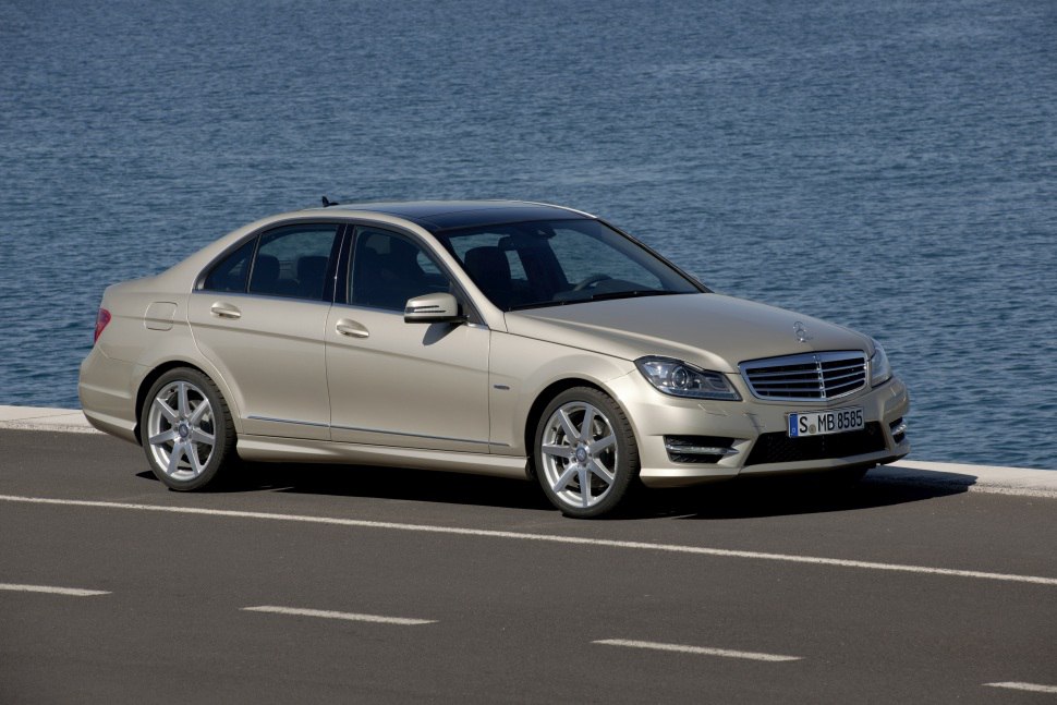 2011 Mercedes-Benz C-sarja (W204, facelift 2011) - Kuva 1