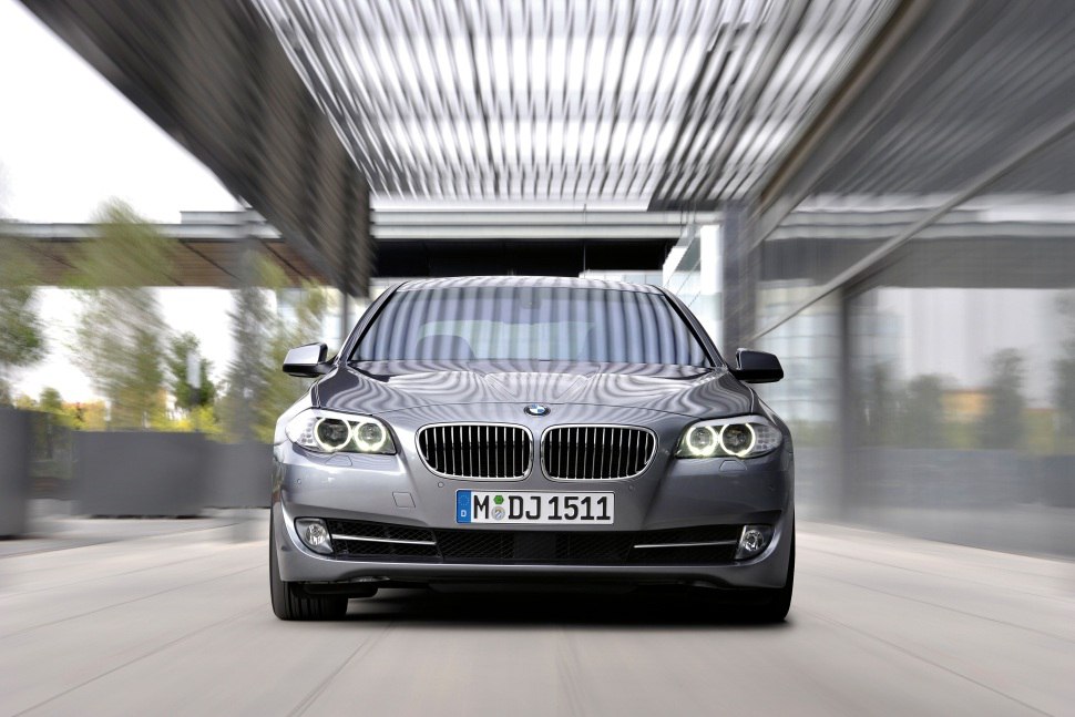 11 Bmw 5 Series Sedan F10 528i 245 Hp Xdrive Steptronic Technical Specs Data Fuel Consumption Dimensions