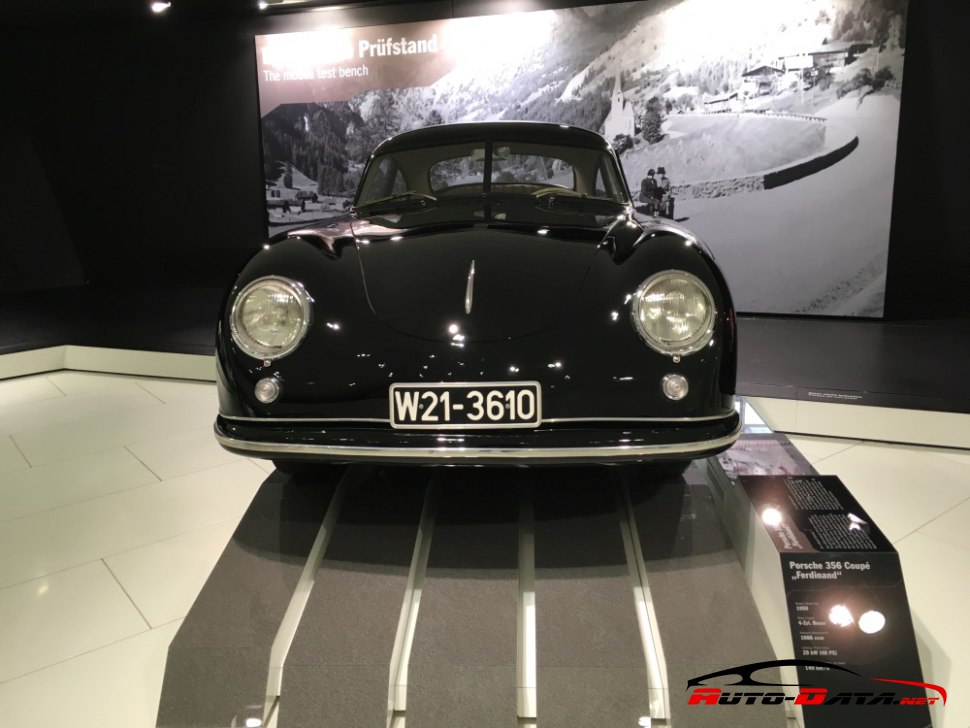 Porsche Museum - 356 Coupe Ferdinand