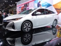 2017 Toyota Prius Prime - Технически характеристики, Разход на гориво, Размери