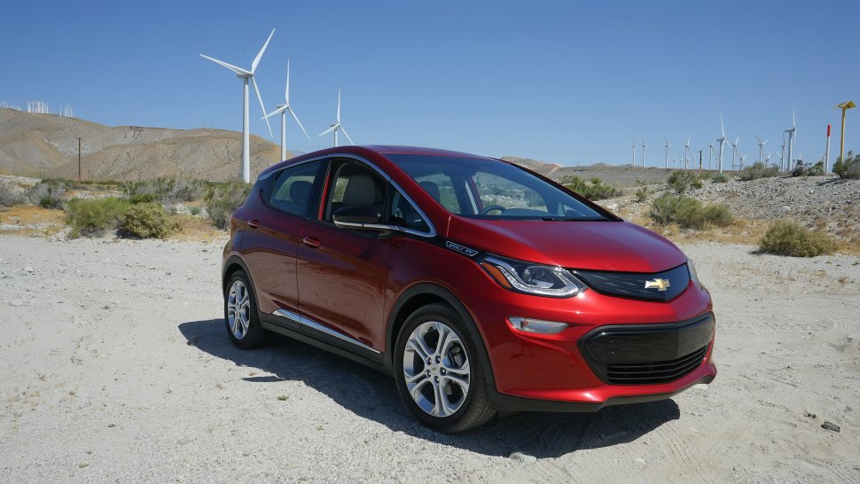 2017 Chevrolet Bolt EV - Фото 1