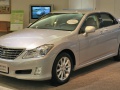 2008 Toyota Crown XIII Royal (S200) - Tekniska data, Bränsleförbrukning, Mått