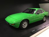 Музеят Porsche - място за автомобилните фенове в Щутгарт