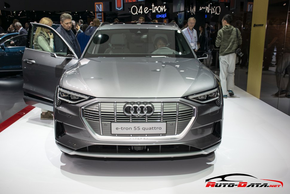 Audi e-tron предница