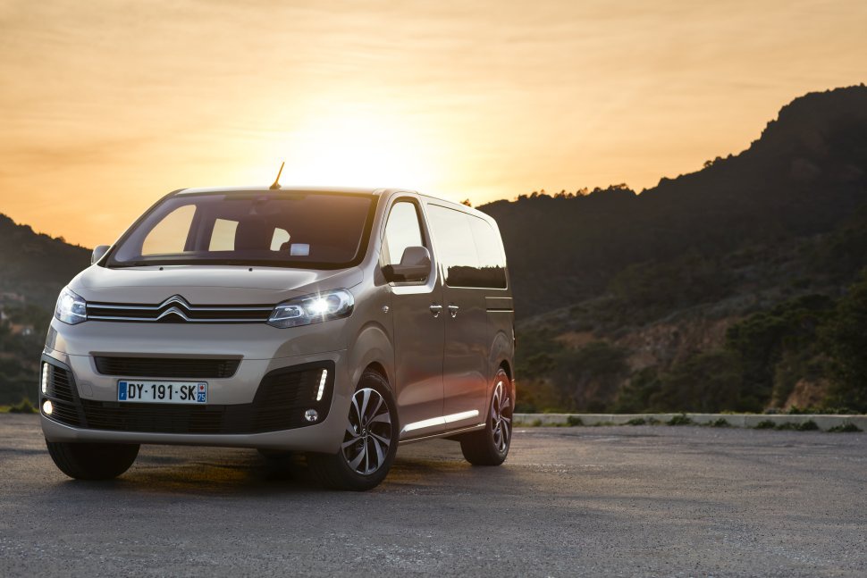 2017 Citroen SpaceTourer XS - Kuva 1