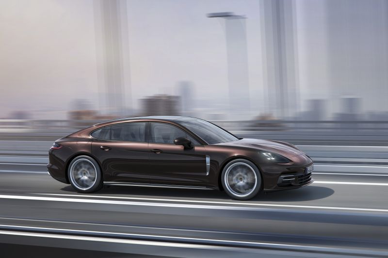 2017 Porsche Panamera (G2) Executive - Fotoğraf 1