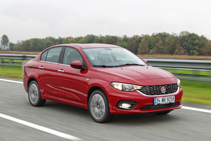 2016 Fiat Tipo (356) - Fotografie 1