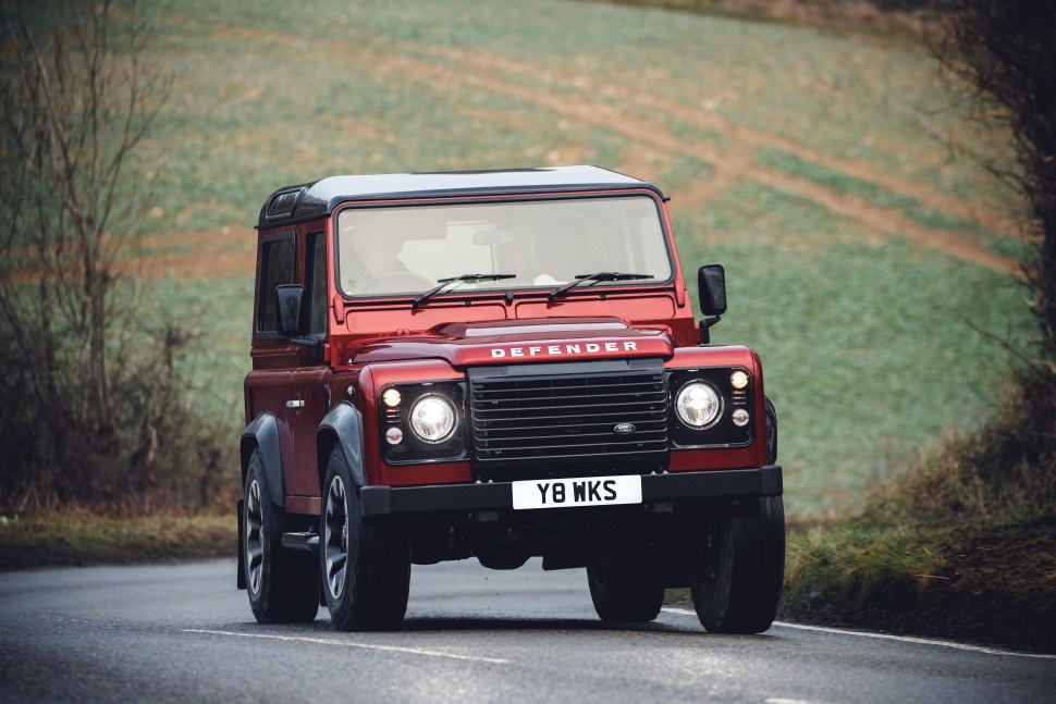 2018 Land Rover Defender 90 Works V8 - Fotografie 1