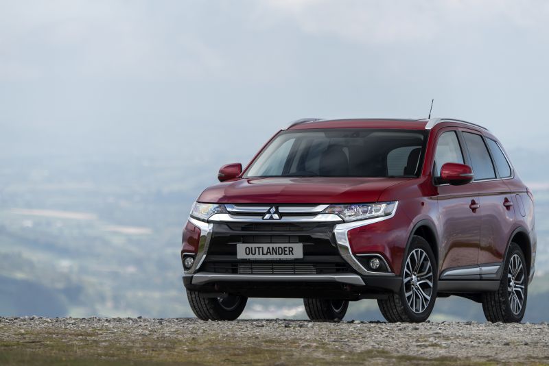 2015 Mitsubishi Outlander III (facelift 2015) - Bilde 1