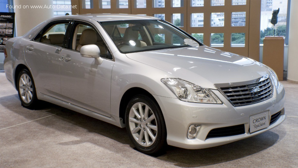 2010 Toyota Crown XIII Royal (S200, facelift 2010) - Снимка 1