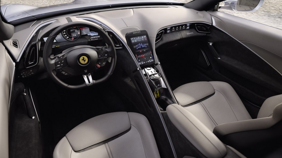 Ултра луксозният интериор на Ferrari Roma 2020