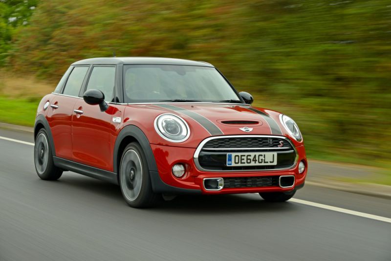 2014 Mini Hatch (F55) 5-door - Bild 1