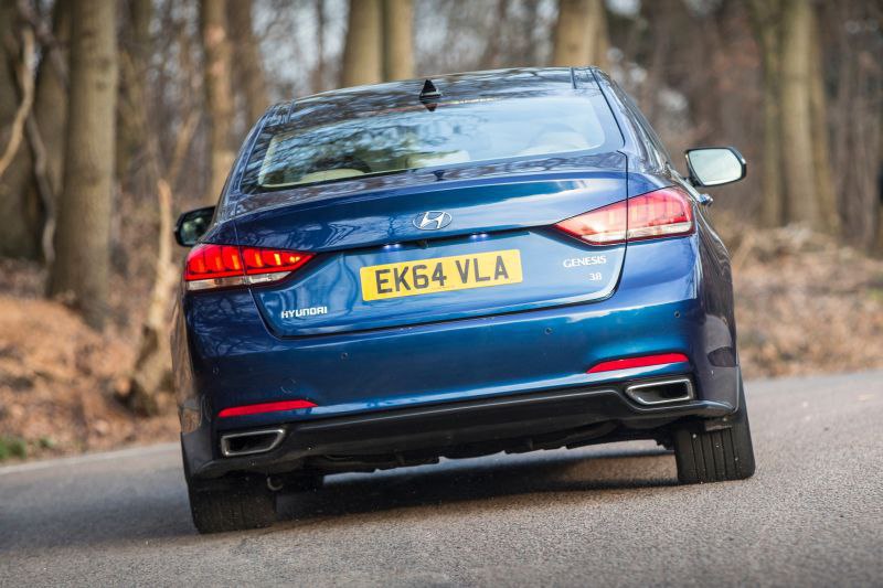 Hyundai Genesis - rear view