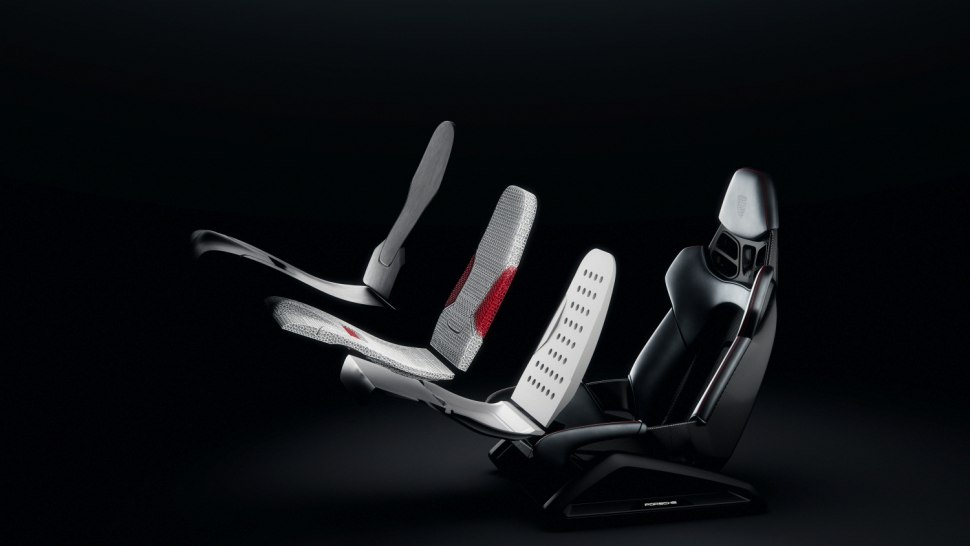 Porsche показа специални 3D принтирани седалки