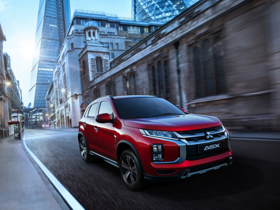 Mitsubishi ASX 2020 - on road