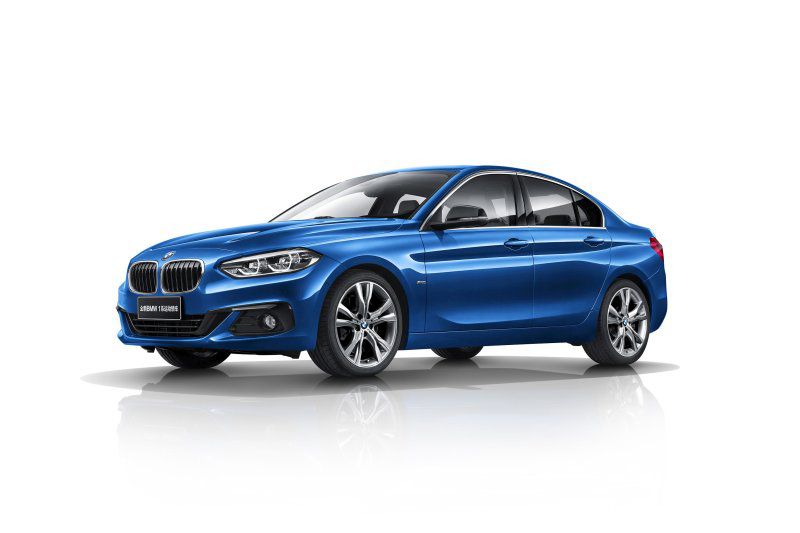 2017 BMW 1 Series Sedan (F52) - Bilde 1