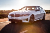 Upcoming BMW Series 3 hybrid combi