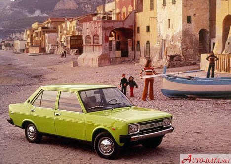 1974 Fiat 131 - Fotografie 1