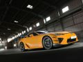 2011 Lexus LFA - Teknik özellikler, Yakıt tüketimi, Boyutlar