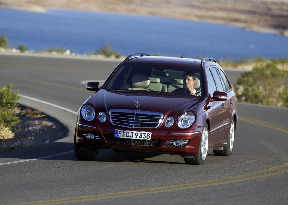 2006 Mercedes-Benz Classe E T-modell (S211, facelift 2006) - Photo 1