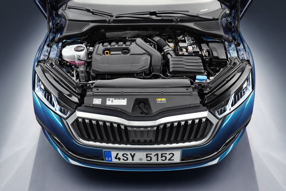 Skoda Octavia 2020 engine