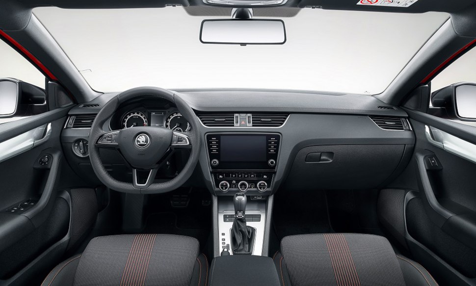 2019 Skoda Octavia SportLine interior