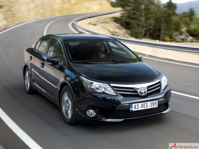 2012 Toyota Avensis III (facelift 2012) - Bilde 1