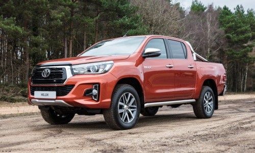 2018 Toyota Hilux Double Cab VIII (facelift 2017) - Снимка 1