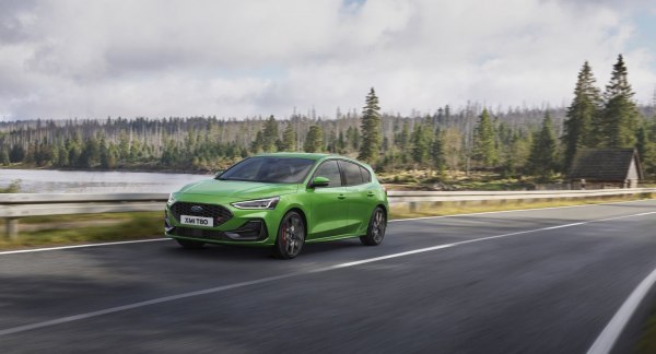 2022 Ford Focus IV Hatchback (facelift 2022) - Снимка 1