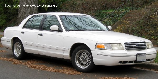 1999 Ford Crown Victoria (P7) - Fotoğraf 1