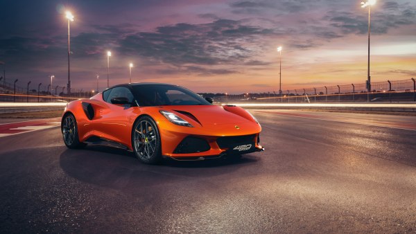 2022 Lotus Emira - Снимка 1