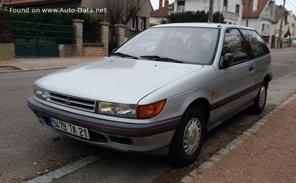 1988 Mitsubishi Colt III (C50) - Fotoğraf 1