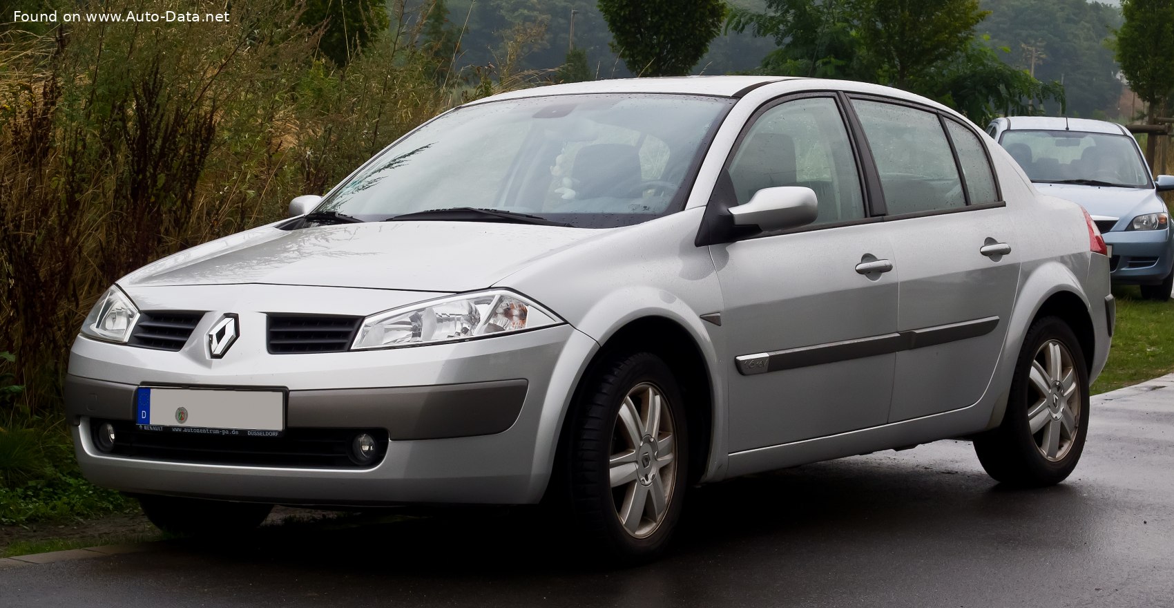 2004 Renault Megane Ii Classic 1 6 16v 113 Hp Technical Specs Data Fuel Consumption Dimensions