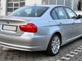 BMW 3 Serisi Sedan (E90 LCI, facelift 2008) - Fotoğraf 2