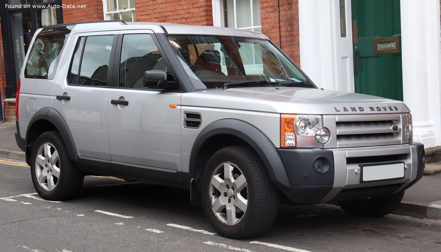 2004 Land Rover Discovery III 4.4 i V8 32V (295 Hp