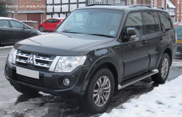 2012 Mitsubishi Shogun IV (5-door, facelift 2011) - Снимка 1