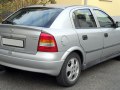 Opel Astra G - Kuva 2