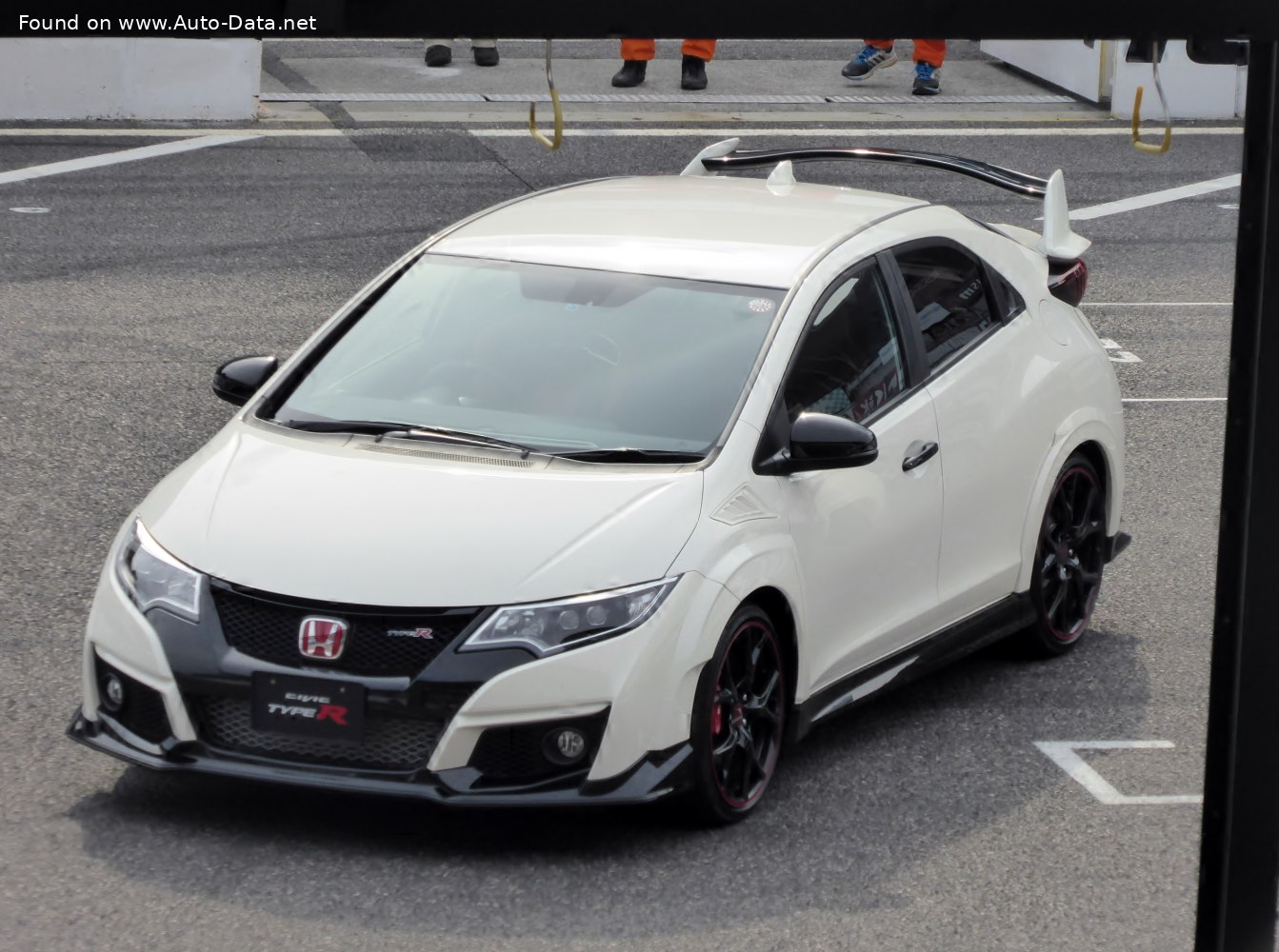 15 Honda Civic Ix Type R 2 0 310 Hp Technical Specs Data Fuel Consumption Dimensions