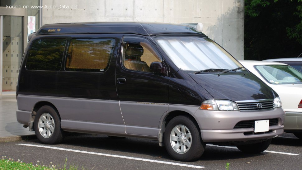 1996 Toyota Granvia - Kuva 1