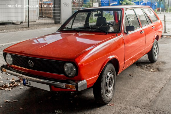 1973 Volkswagen Passat Variant (B1) - Фото 1