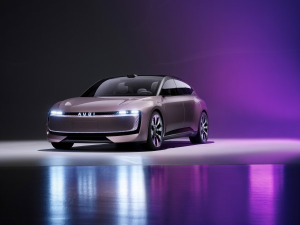 2024 AUDI E concept - Fotoğraf 1
