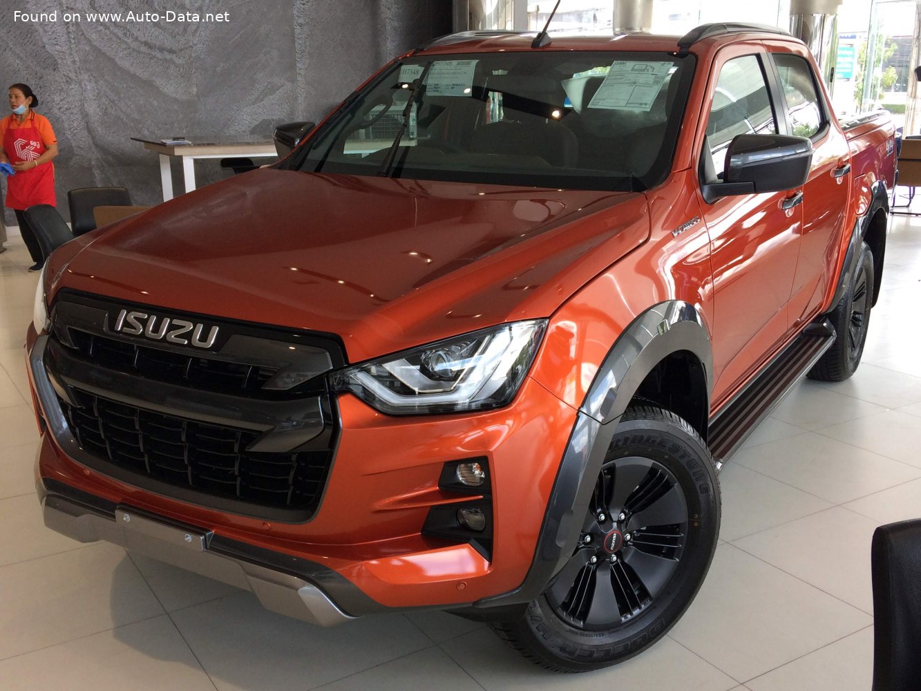 Isuzu DMax Technical Specs, Fuel consumption, Dimensions