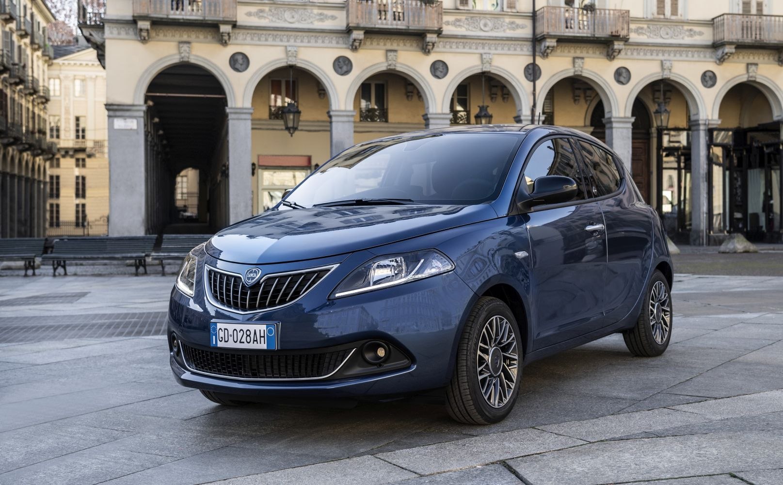 2021 Lancia Ypsilon (846, facelift 2021) 1.0 EcoChic (69 CV