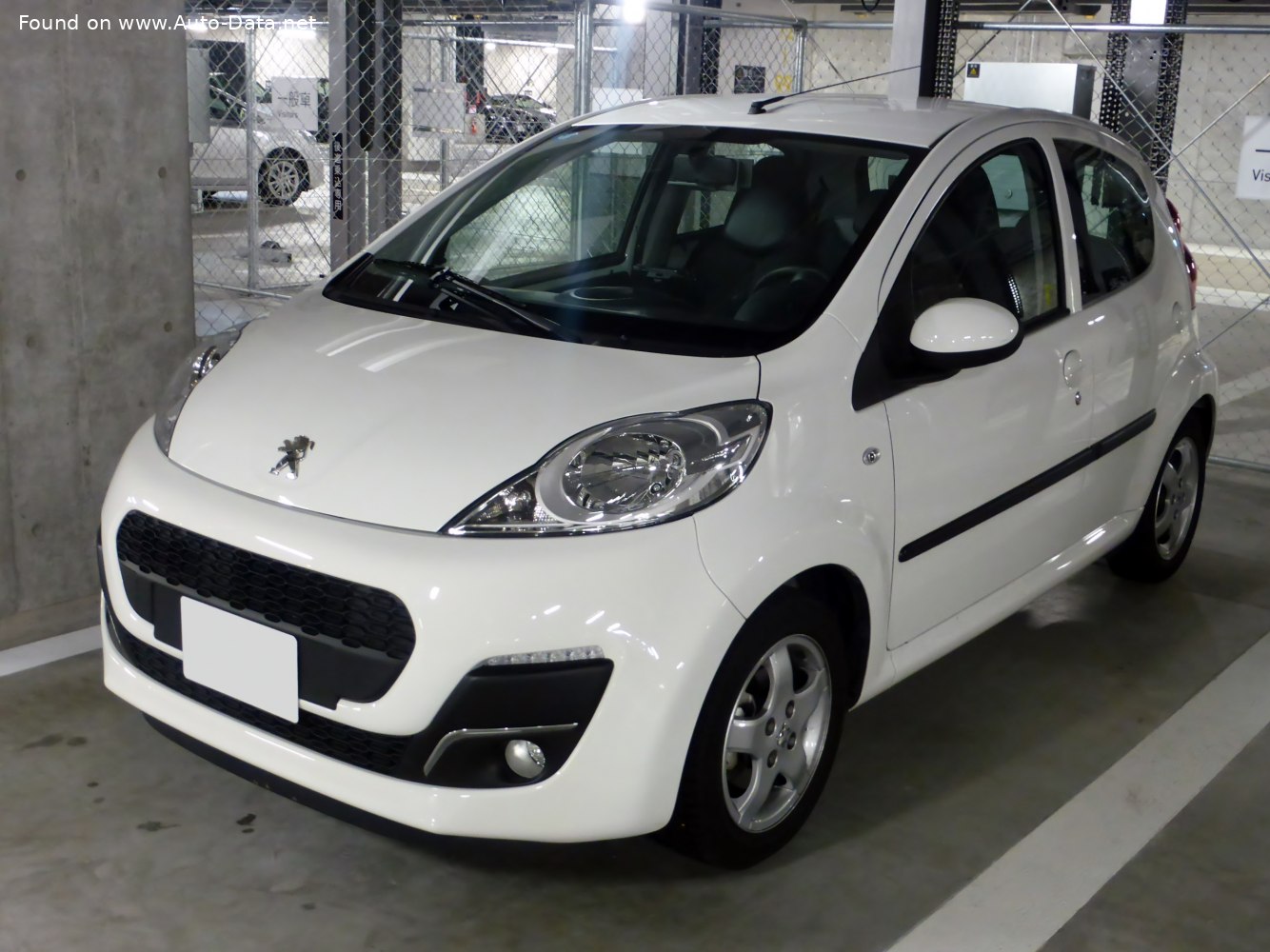 Peugeot 107  Fiche technique, Consommation de carburant, Dimensions