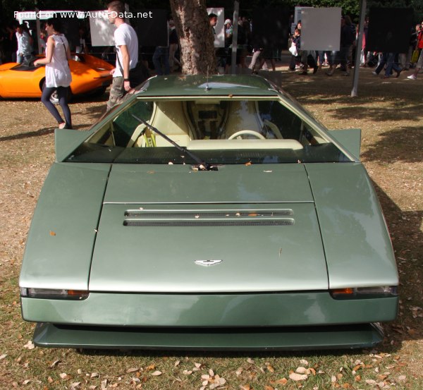 1980 Aston Martin Bulldog - Фото 1