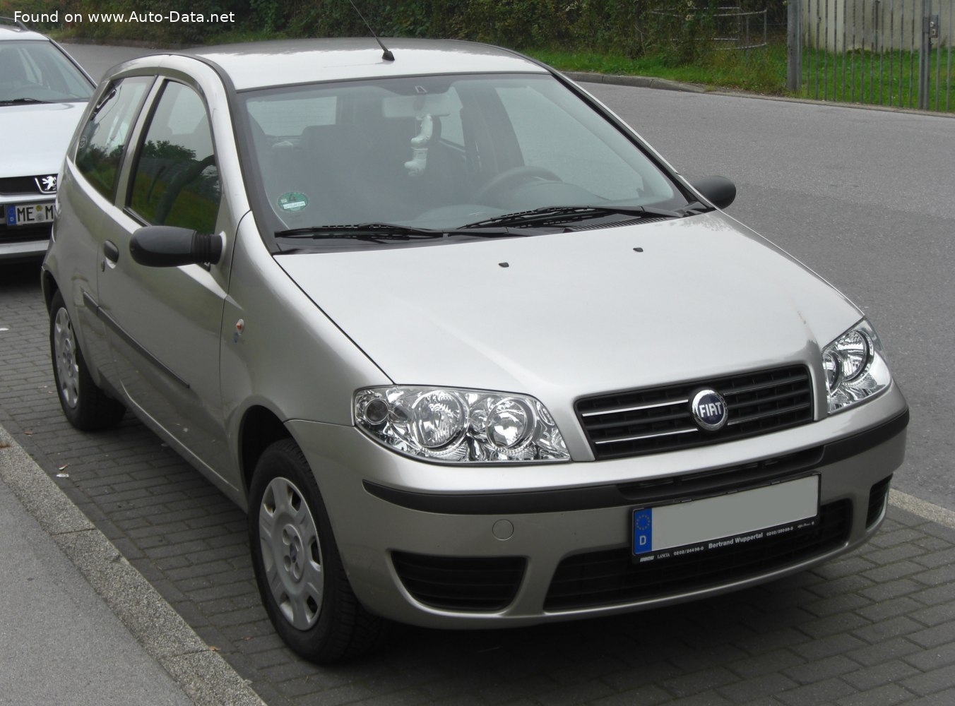 2003 Fiat Punto II (188, facelift 2003) 3dr 1.4 (95 Hp)