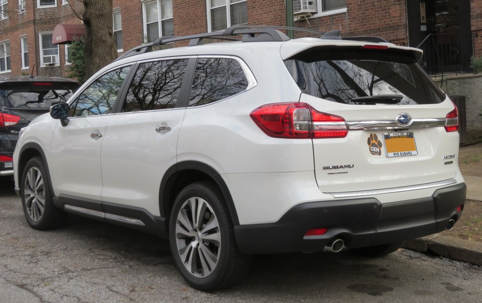 Subaru Ascent rear view 