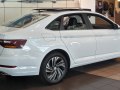 Volkswagen Jetta VII - Bild 2